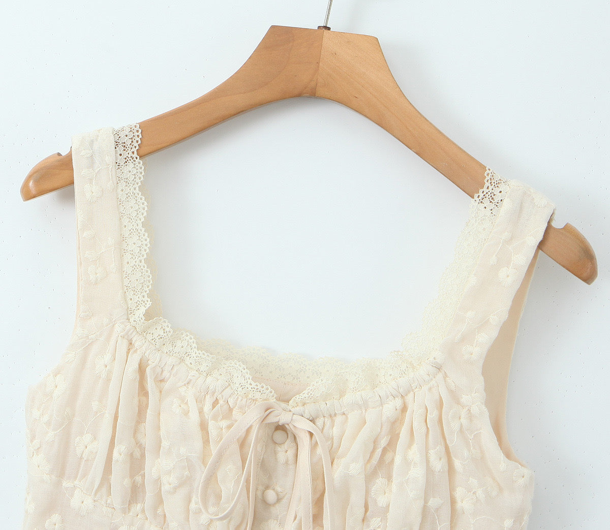 Sleeveless Lace Blouse